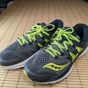 Saucony Men's Hurricane ISO 3 Runnig Sneaker Shoes Black Grey Citron Size 11. St